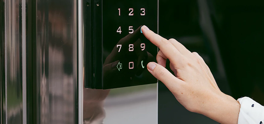 Property Management Locksmith For Lock Installation in Coral Springs, FL