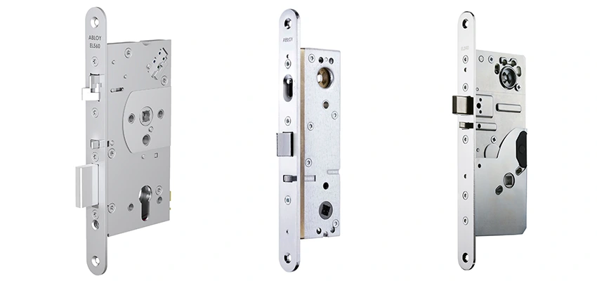 ASSA-Abloy Locks Hinge Repair in Coral Springs