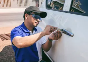 Car Locksmith in Coral Springs, FL